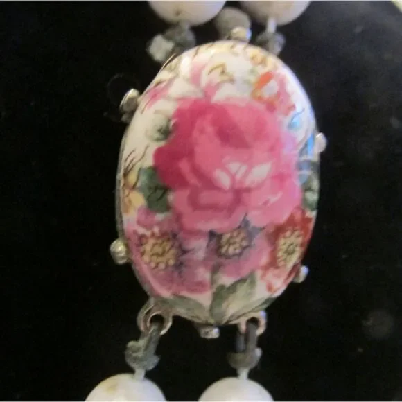 Vintage Japan 2 Strand White Faux Pearl Necklace 16" Excellent Condition - Picture 8 of 10